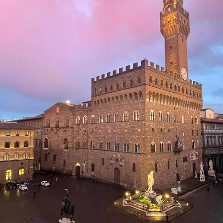 Piazza Signoria Breathtaking View Apartment